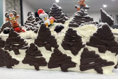 Cliquez pour zoomer ! Bûche forêt noire Thermomix par chalimart51