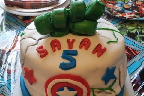 Cliquez pour zoomer ! Layer cake Kinder Bueno Thermomix par marie_1230