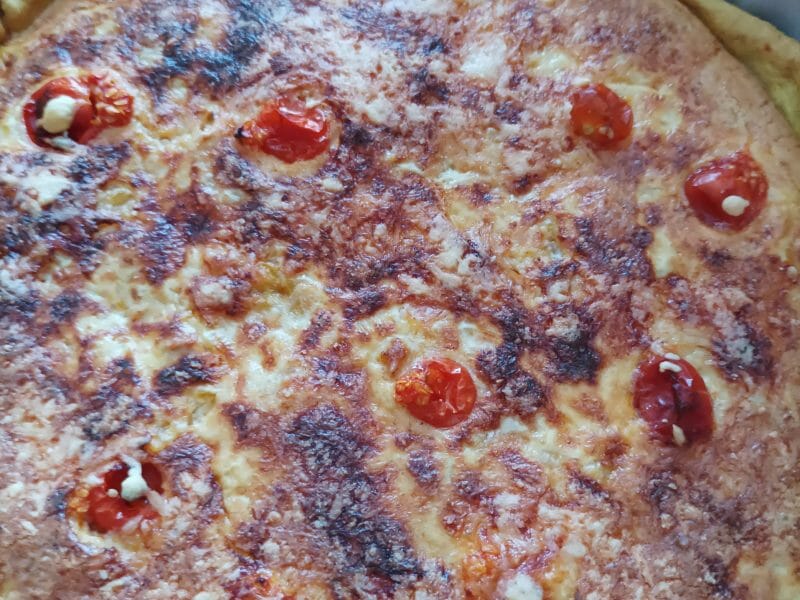 Cliquez pour zoomer ! Tarte au thon, tomate et moutarde Thermomix par Heidi22650