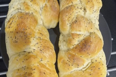 Cliquez pour zoomer ! Hallah – Pain brioché juif Thermomix par carambar10