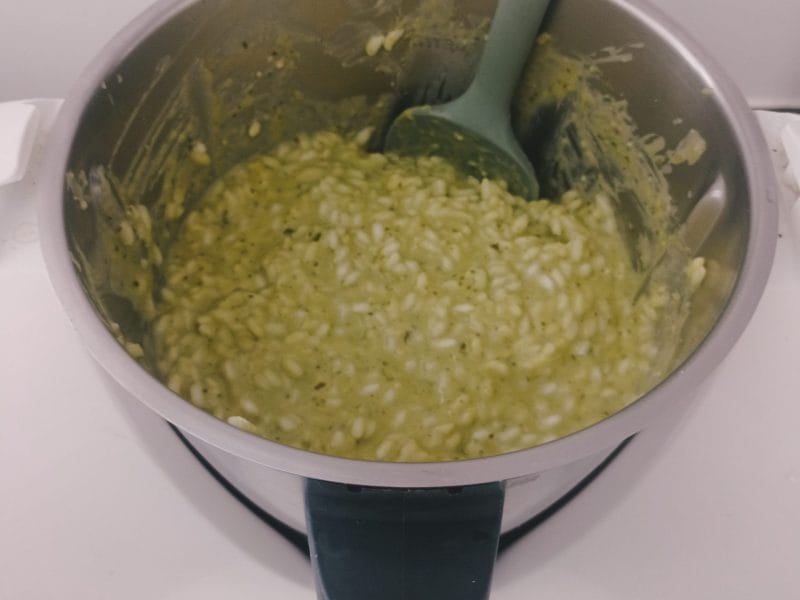 Cliquez pour zoomer ! Risotto au pesto d’épinards et basilic Thermomix par carambar10