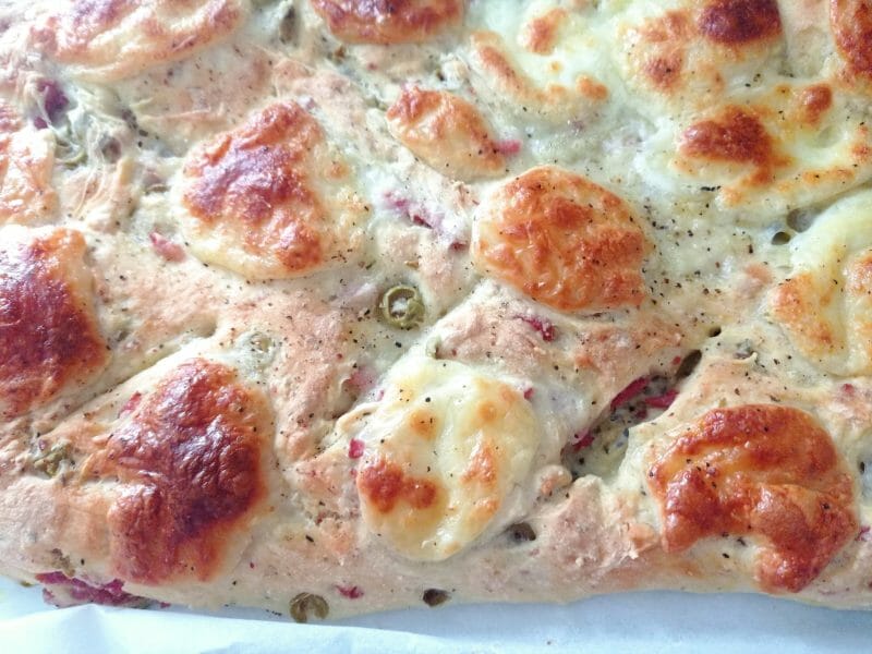 Cliquez pour zoomer ! Fougasse chèvre et lardons Thermomix par carambar10