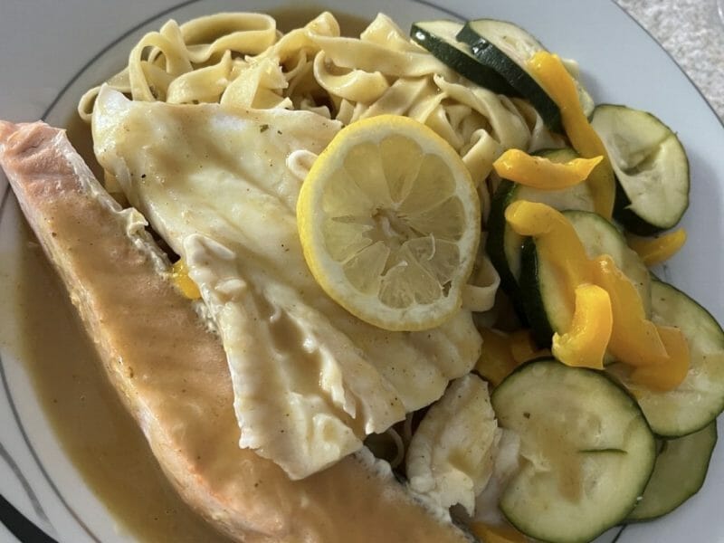 Cliquez pour zoomer ! Duo de poissons au curry rouge et tagliatelles fraîches Thermomix par lysss44