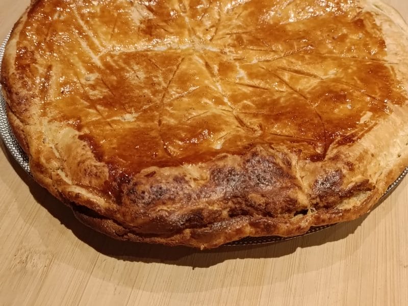 Cliquez pour zoomer ! Galette des rois à la frangipane Thermomix par laurette1709