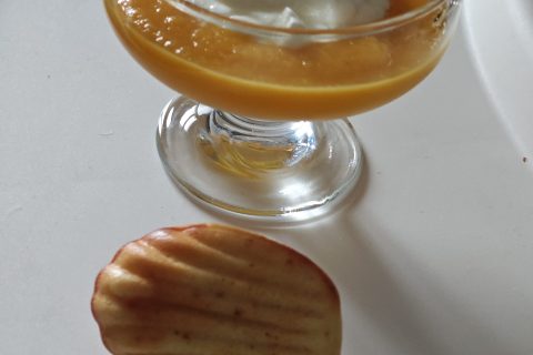 Cliquez pour zoomer ! Madeleines au yaourt Thermomix par anne_382