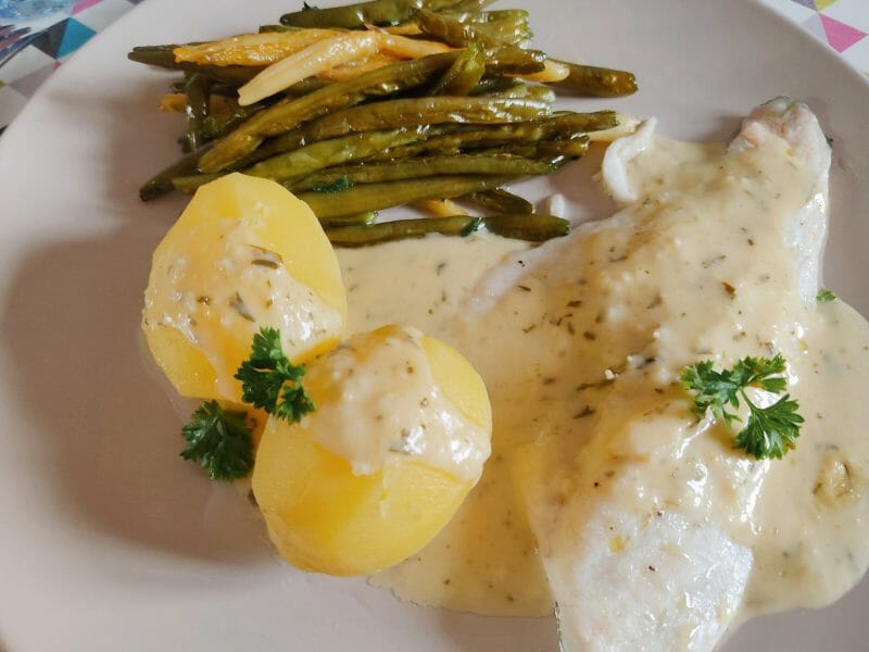 Cliquez pour zoomer ! Filet de cabillaud et sa sauce persillée Thermomix par anne_382