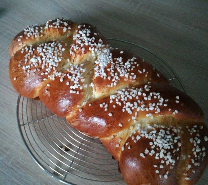 Cliquez pour zoomer ! Brioche tressée à la mie filante Thermomix par babaganouche