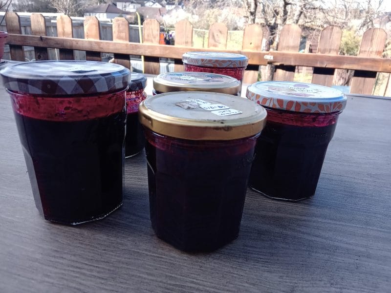 Cliquez pour zoomer ! Confiture de framboises et de mûres Thermomix par karine1984