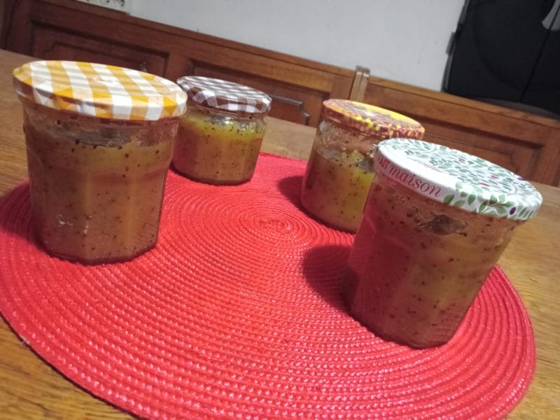 Cliquez pour zoomer ! Confiture de kiwis aux pommes Thermomix par karine1984