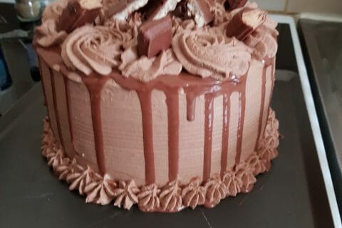 Cliquez pour zoomer ! Layer cake Kinder Bueno Thermomix par Amandine514