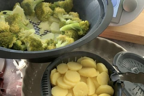 Cliquez pour zoomer ! Gratin de pommes de terre et brocolis Thermomix par Alev
