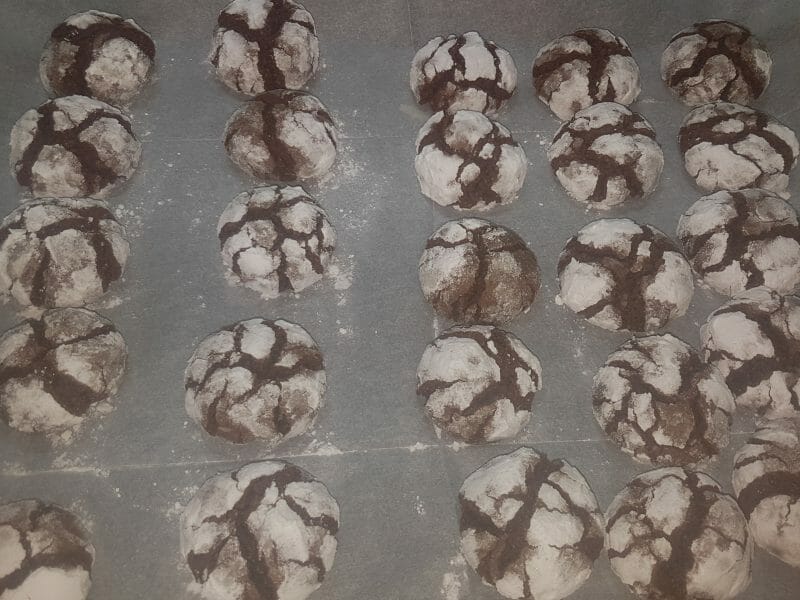 Cliquez pour zoomer ! Craquelés au chocolat Thermomix par Sarah081003