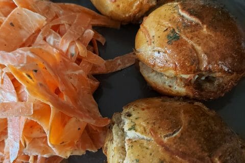 Cliquez pour zoomer ! Petits pains farcis au boeuf Thermomix par Polyne_59 🌸