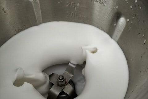 Cliquez pour zoomer ! Mousse au chocolat au jus de pois chiche Thermomix par ceci_31