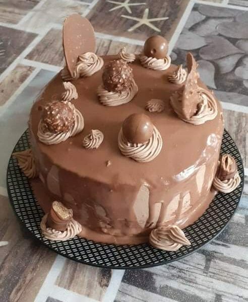 Cliquez pour zoomer ! Layer cake Kinder Bueno Thermomix par marieclope