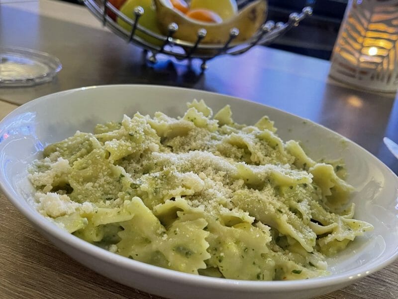 Cliquez pour zoomer ! Farfalle à la crème de courgettes Thermomix par quentinklarky