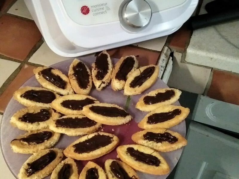 Cliquez pour zoomer ! Barquettes au chocolat Thermomix par isado81