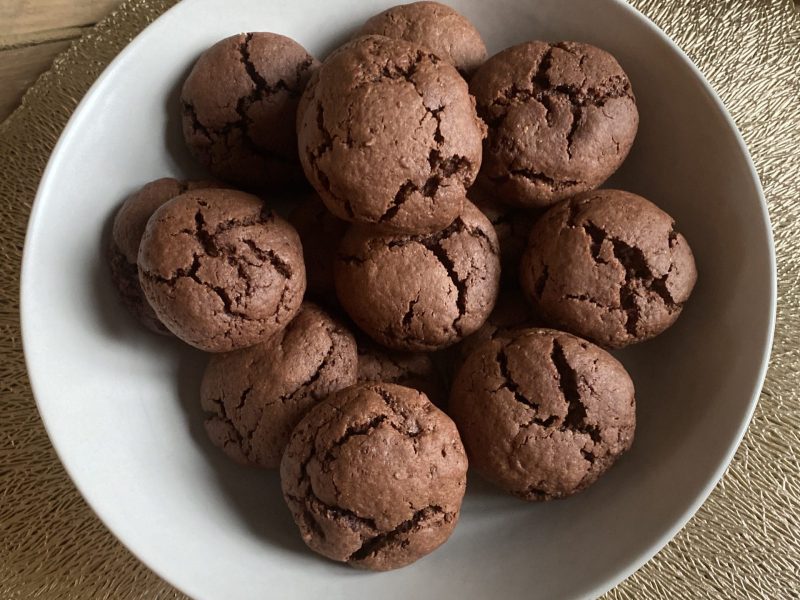 Cliquez pour zoomer ! Craquelés au chocolat Thermomix par patipata