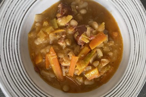 Cliquez pour zoomer ! Mijoté d’haricots blanc légumes et chorizo Thermomix par patipata