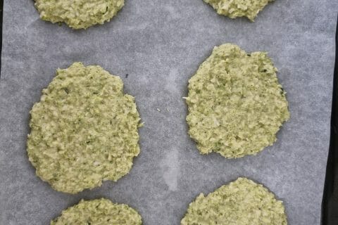 Cliquez pour zoomer ! Galettes de brocolis Thermomix par catarina93