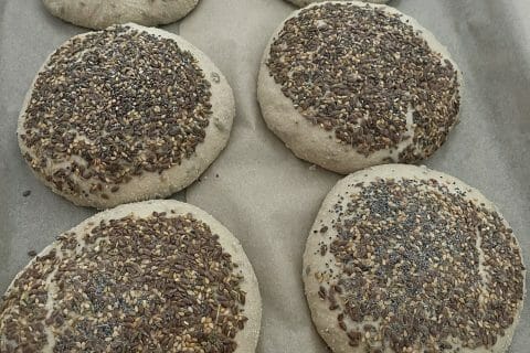 Cliquez pour zoomer ! Pains à la semoule au four Thermomix par sarounab