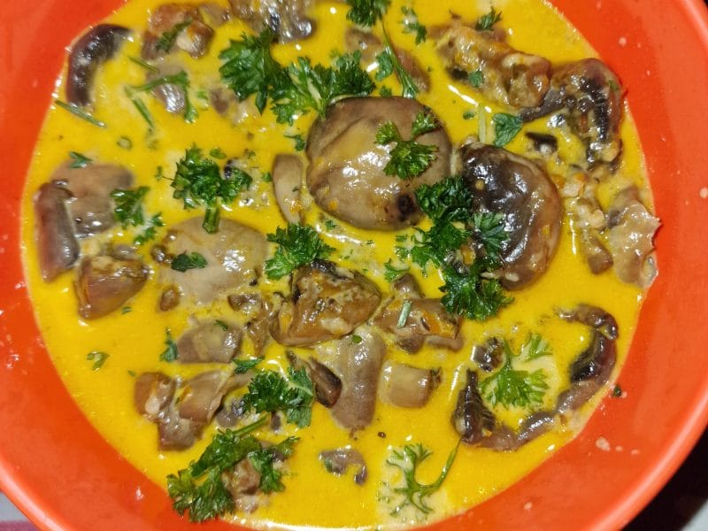 Cliquez pour zoomer ! Champignons à la crème Thermomix par mariepoppins77