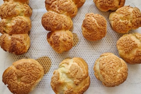 Cliquez pour zoomer ! Choux craquelin fraises chantilly Thermomix par mariepoppins77