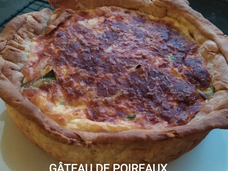 Cliquez pour zoomer ! Gâteau poireaux, lardons et fromage Thermomix par mariepoppins77