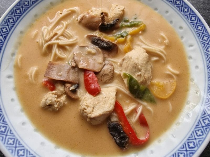 Cliquez pour zoomer ! Ramen thaï au poulet Thermomix par mariepoppins77