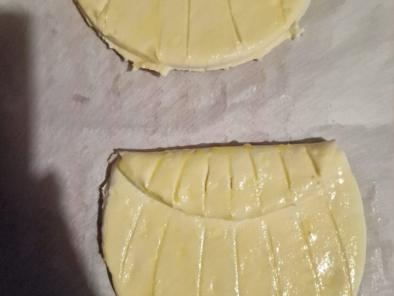 Cliquez pour zoomer ! Pâte feuilletée en escargot Thermomix par mariepoppins77