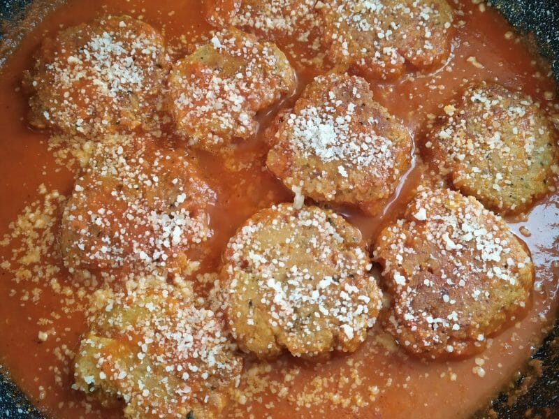 Cliquez pour zoomer ! Croquettes de cabillaud à la sauce tomate Thermomix par mariepoppins77