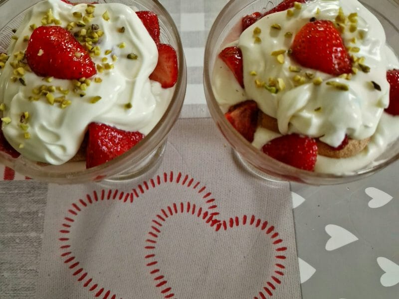 Cliquez pour zoomer ! Délices fraises et chocolat blanc Thermomix par mariepoppins77