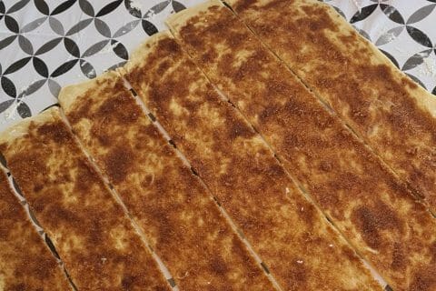 Cliquez pour zoomer ! Brioche à effeuiller à la cannelle Thermomix par celc06