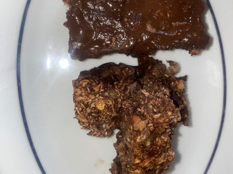 Cliquez pour zoomer ! Barres de céréales à la banane, noix et dattes Thermomix par fatshu