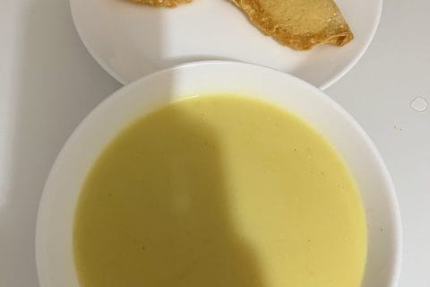 Cliquez pour zoomer ! Velouté à l’oignon et aux pommes de terre Thermomix par thermomixbz