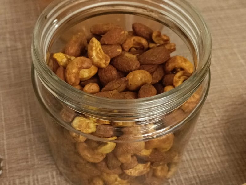 Cliquez pour zoomer ! Noix de cajou grillées au curry Thermomix par marie