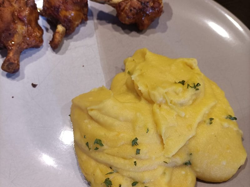 Cliquez pour zoomer ! Purée de patates douces au lait de coco Thermomix par marie