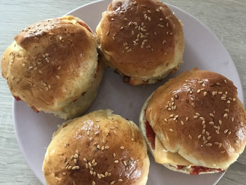 Cliquez pour zoomer ! Pains hamburger Thermomix par palmitaaa