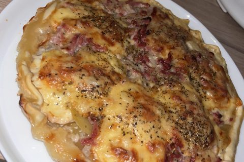 Cliquez pour zoomer ! Tarte aux pommes de terre et lardons Thermomix par elodie_1231