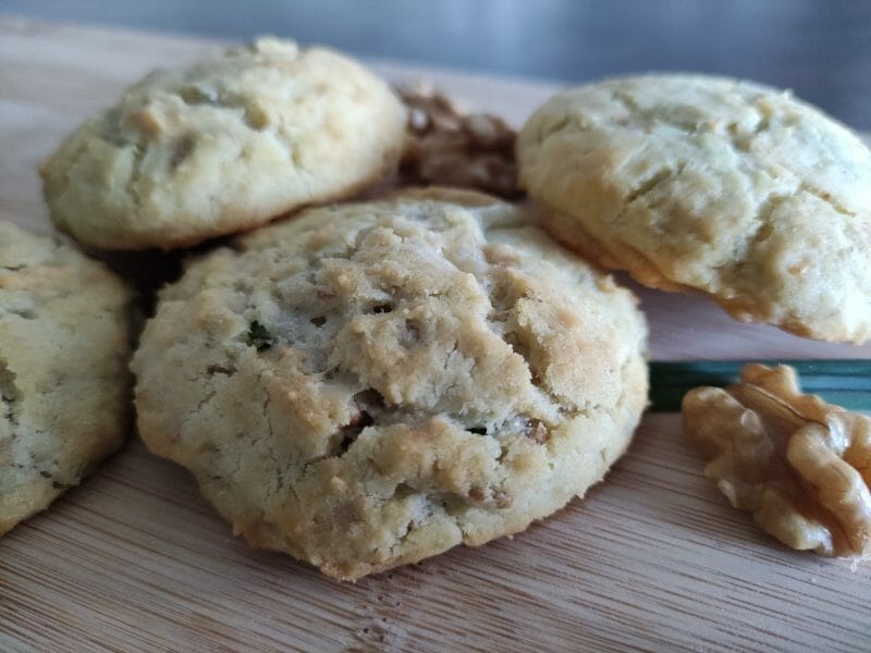 Cliquez pour zoomer ! Cookies noix et roquefort Thermomix par emmanuelle_279