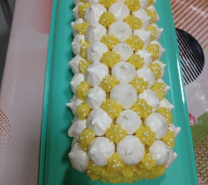 Cliquez pour zoomer ! Bûche au citron meringuée Thermomix par Valivalou