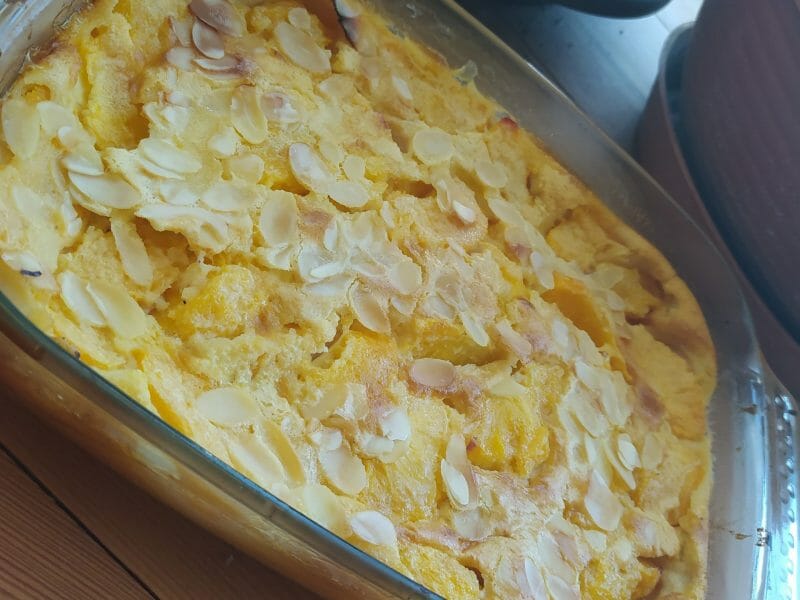 Cliquez pour zoomer ! Clafoutis aux pêches Thermomix par Mélanie