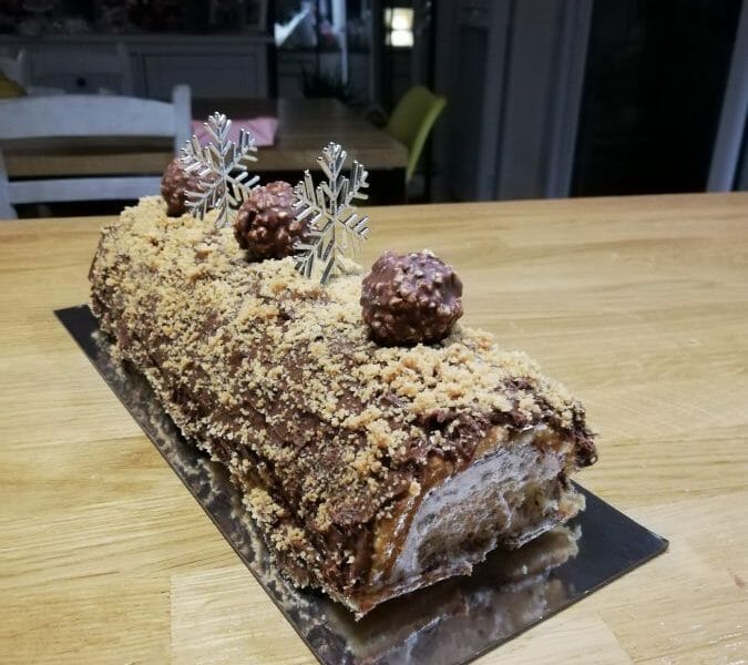 Cliquez pour zoomer ! Bûche Ferrero Rocher Thermomix par Cam Mille