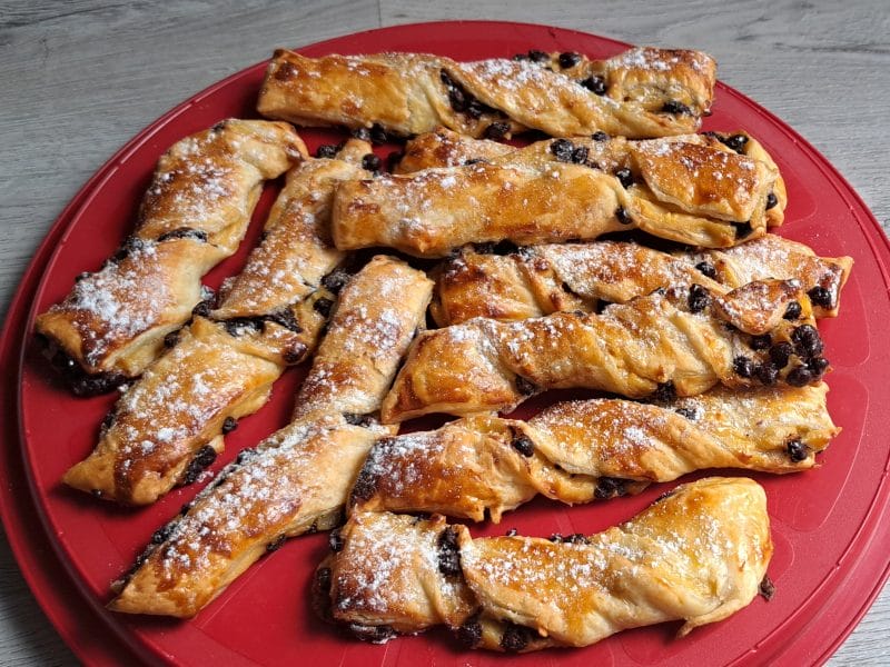 Cliquez pour zoomer ! Torsades crème pâtissière et pépites de chocolat Thermomix par Marie-Line_ML