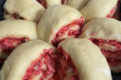 Cliquez pour zoomer ! Brioche aux pralines roses Thermomix par titenanou