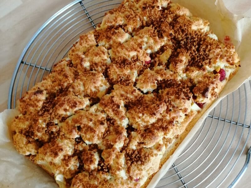 Cliquez pour zoomer ! Cookie-crumble rhubarbe framboises Thermomix par Lalie5582