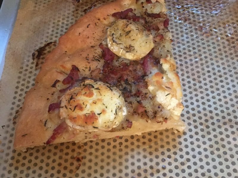 Cliquez pour zoomer ! Fougasse chèvre et lardons Thermomix par baronne84