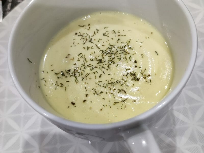 Cliquez pour zoomer ! Velouté de chou-fleur Thermomix par krouchinette86