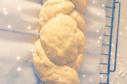 Cliquez pour zoomer ! Brioche tressée à la mie filante Thermomix par Christelle31600
