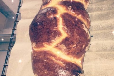 Cliquez pour zoomer ! Brioche tressée à la mie filante Thermomix par Christelle31600